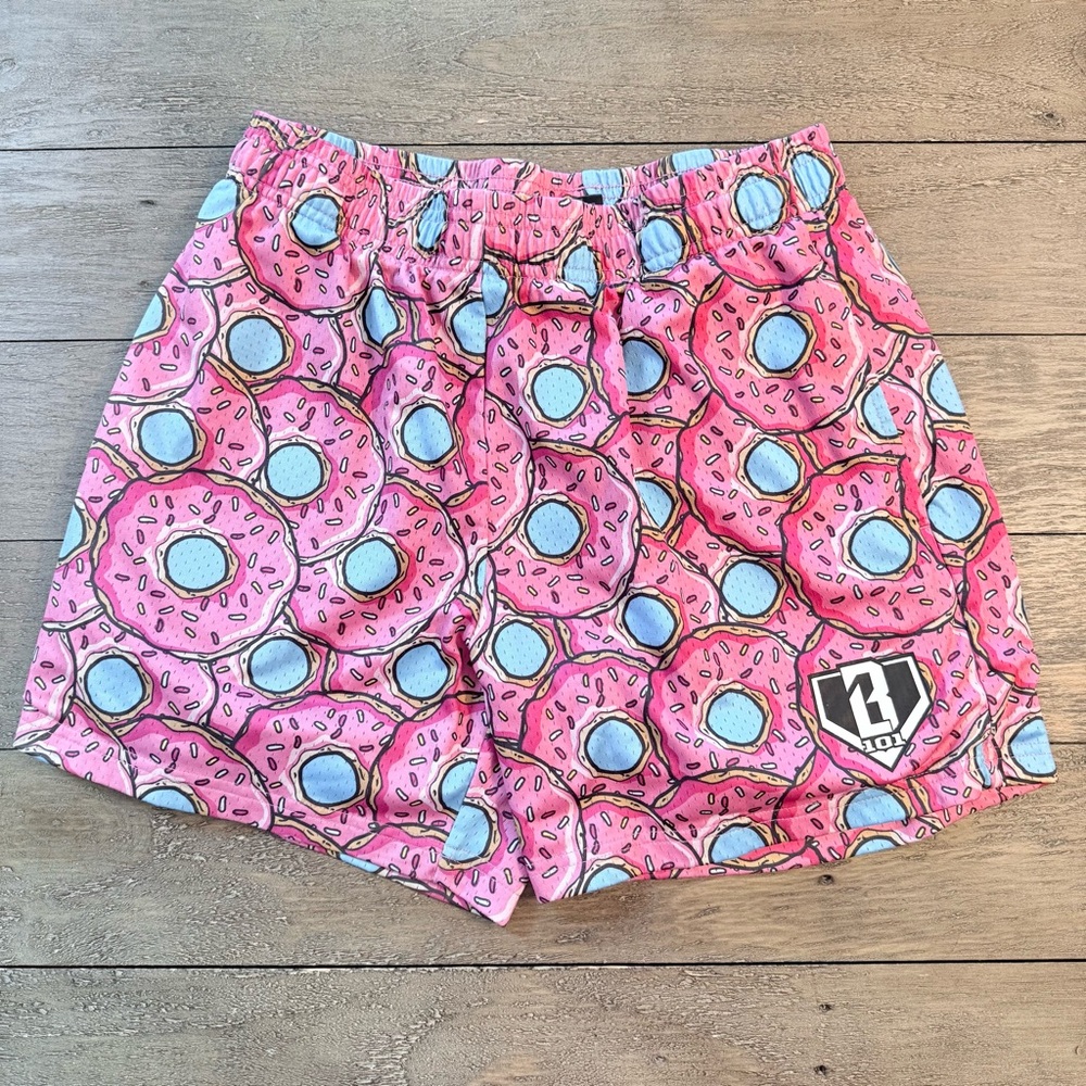 Baseball Lifestyle 101 Boys' 5” Donut Shorts, Size Small